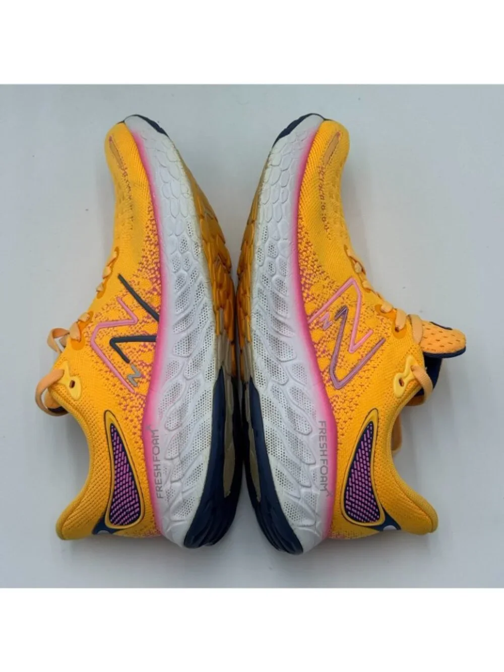 New Balance Fresh Foam X 1080v12 W1080M12 Athletic Sneaker Women's 8.5B Yellow